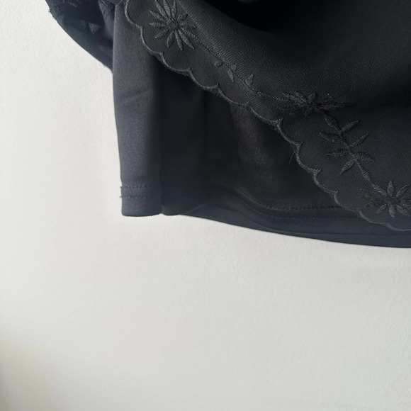 ASTR | Black Sheer Embroidered Tunic Size M - Picture 5 of 8